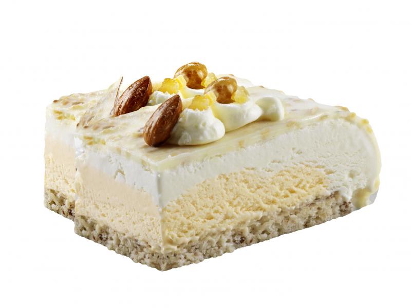 Entremets glacé Amande Fleur d'Oranger Élodie Condemi erhard pâtissier glacier coupe